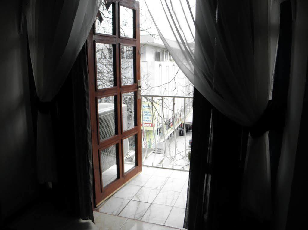 St.St. Constantine And Helena Hotel Sandanski Bagian luar foto